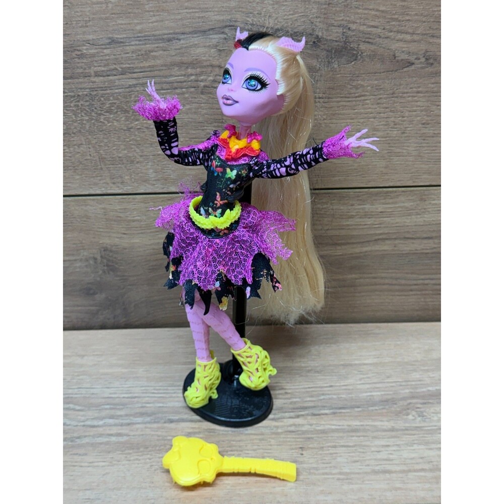 Monster High Bonita Femur Doll Freaky Fusion Dress Shoes Stand "No Wings"